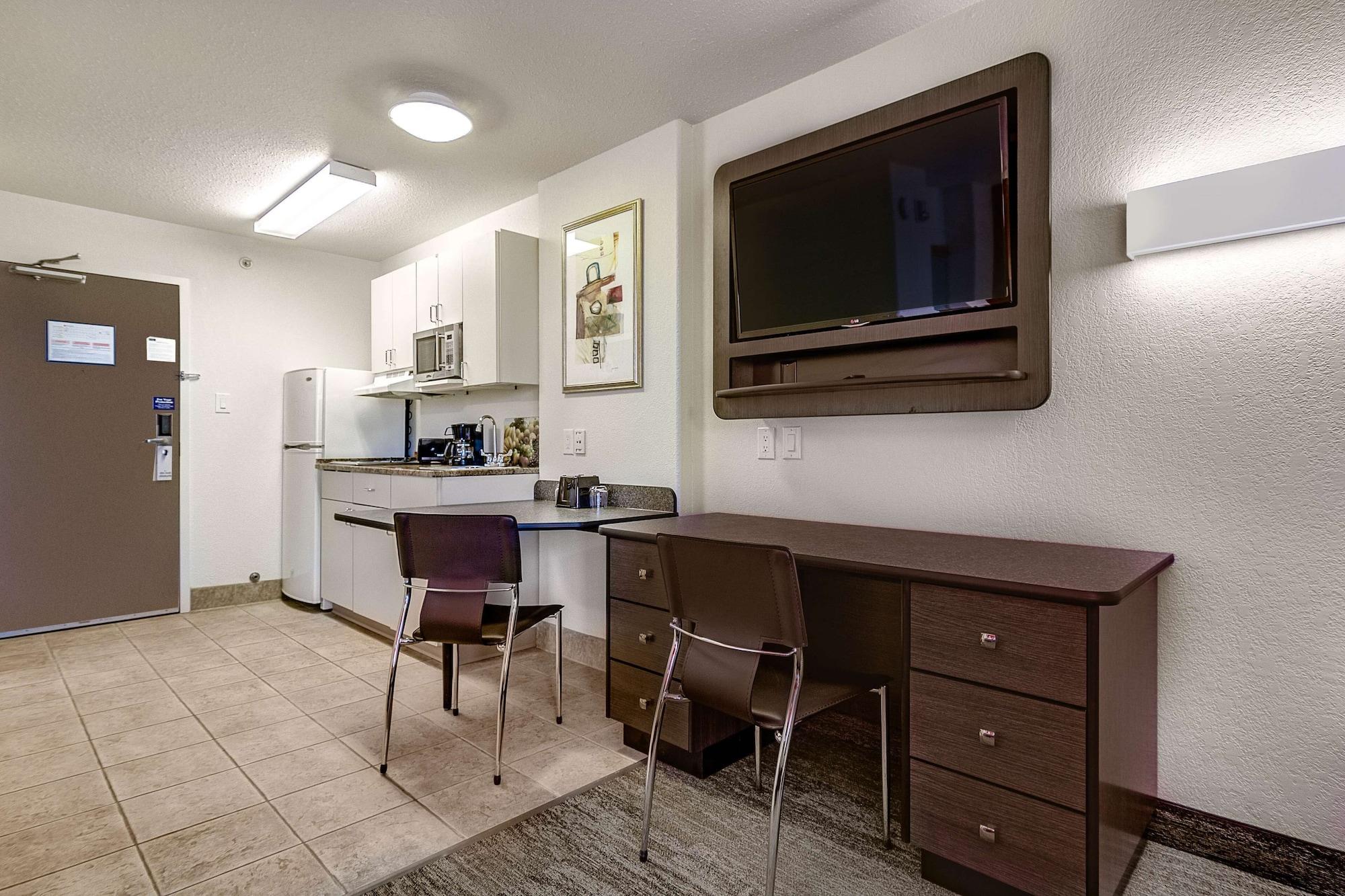 Motel 6-Saskatoon, Sk מראה חיצוני תמונה