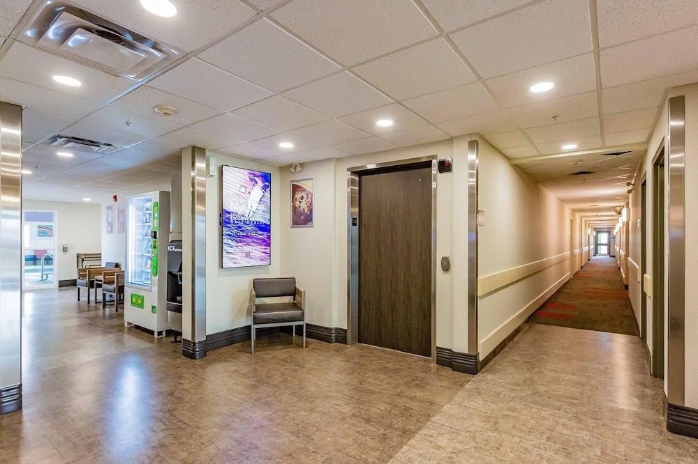 Motel 6-Saskatoon, Sk מראה חיצוני תמונה
