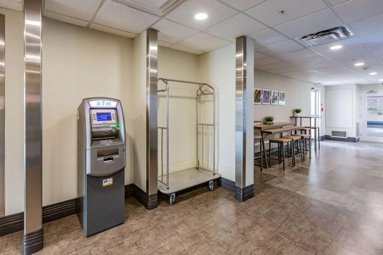 Motel 6-Saskatoon, Sk מראה חיצוני תמונה